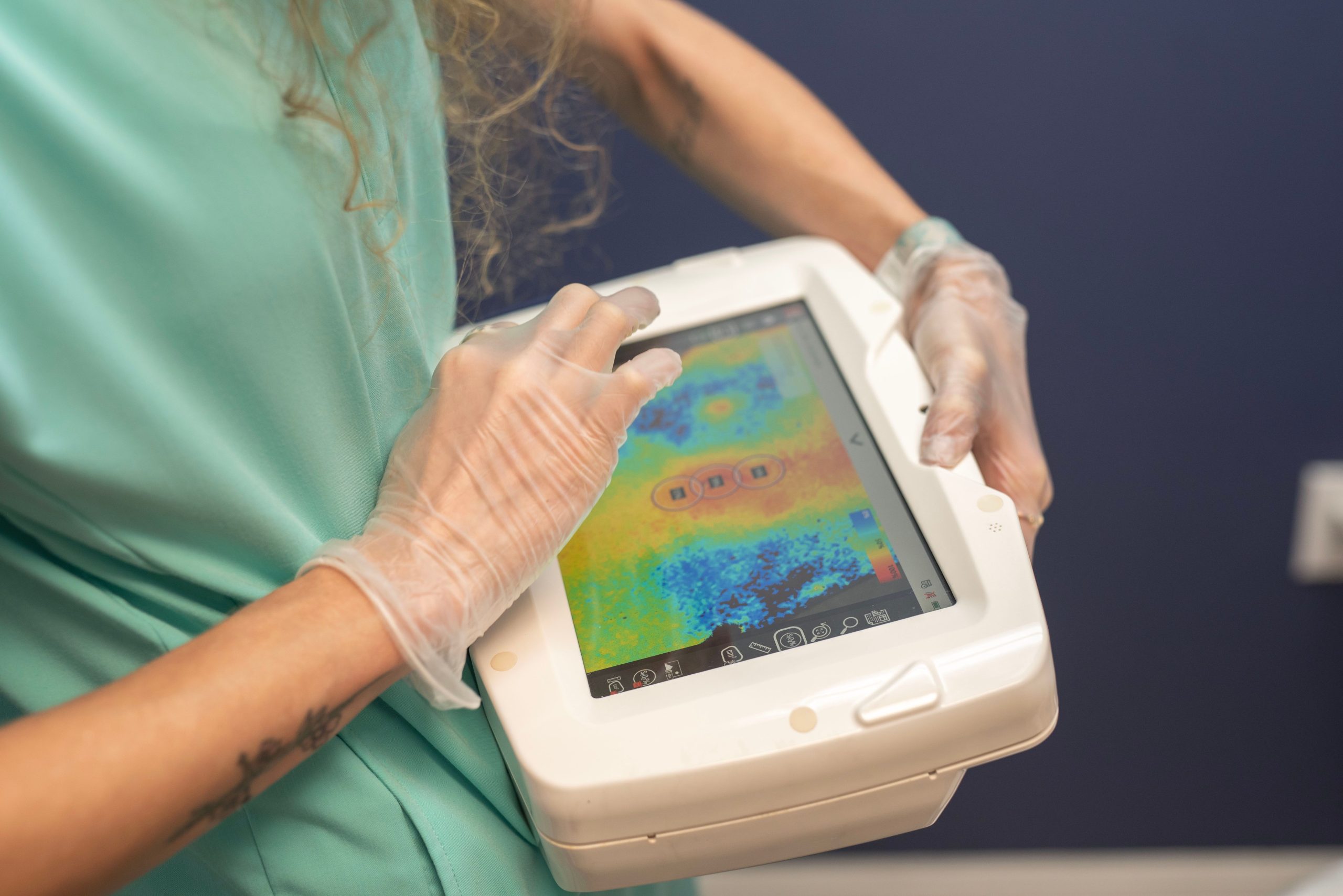 Near-infrared Spectroscopy In Hyperbaric Medicine And Wound Care